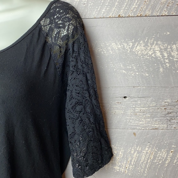 BKE T-shirt with lace sleeves - Picture 3 of 5